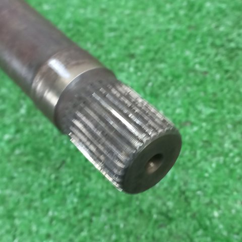 LR061603 LAND ROVER Правая полуось купить в Черкассы