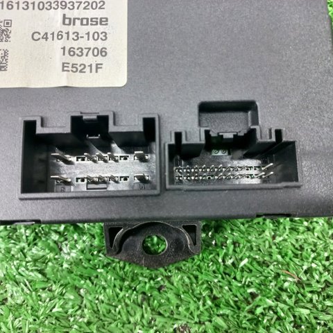 LAND ROVER LR072369 в наличии Украина