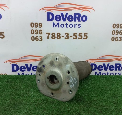 Пыльник стойки передней LR073344 LAND ROVER