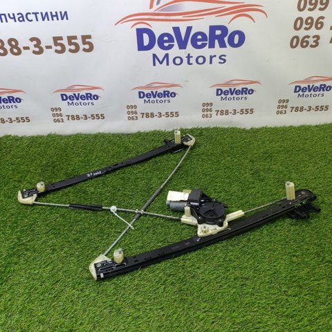 Механизм стеклоподъемника двери передней, правой LR078163 LAND ROVER