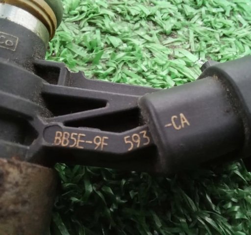 LR082008 LAND ROVER Форсунка впрыска топлива купить в Тернополь