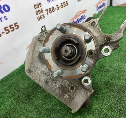LR087650 LAND ROVER Цапфа задняя левая купить в Черкассы