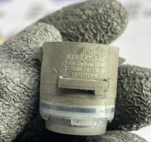 Парктроник передний LR093754 LAND ROVER