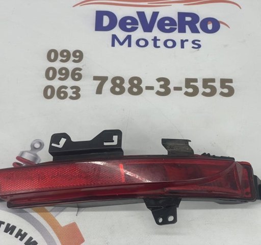 Противотуманнка задняя, левая LR102042 LAND ROVER