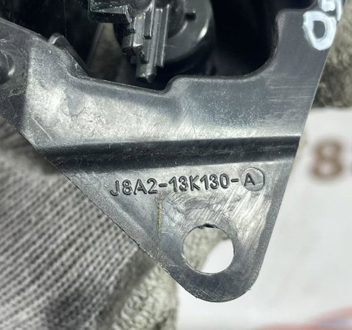LAND ROVER LR102048 в наличии Полтава