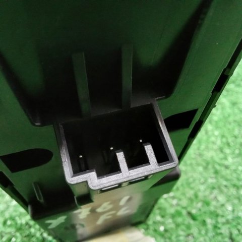 JAGUAR T4A12370 Кнопочный блок управления стеклоподъемником передний левый в наличии Черкассы