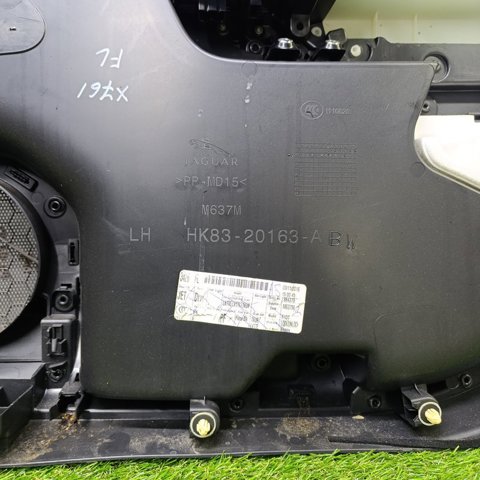 JAGUAR T4A8069 Обшивка (облицовка) внутренняя двери передней левой в наличии Ужгород