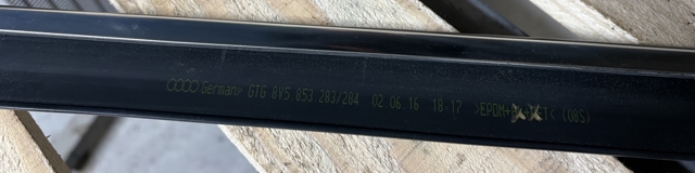VAG 8V5853283 в наличии Житомир