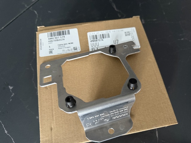 VAG 4M0907574 Кронштейн радара круиз контроля (дистроника) в наличии Винница