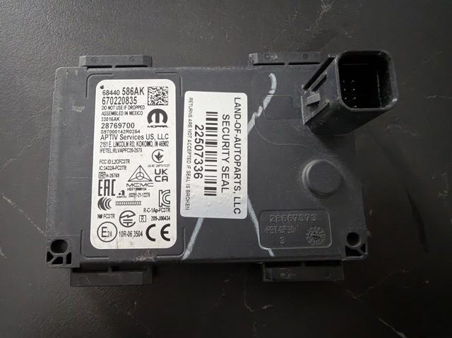 Радарный датчик дистанции 68440586AK CHRYSLER