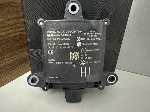Датчик контроля мертвой зоны, задний 881620E051 TOYOTA