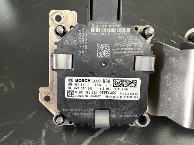 8W0907561C VAG Радарный датчик дистанции купить в Ирпень