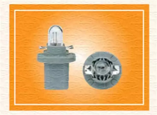 MAGNETI MARELLI 003724100000 Лампочка в наличии Каменское