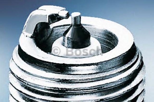 BOSCH 0242240555 Свеча зажигания в наличии Ирпень