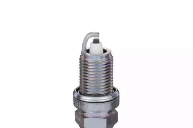NGK 2975 Свеча зажигания в наличии Полтава