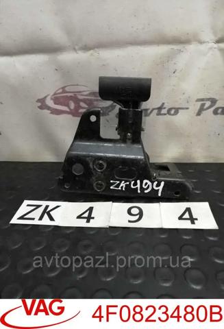 VAG 4F0823480B Стояк-крюк замка капота в наличии Каменское