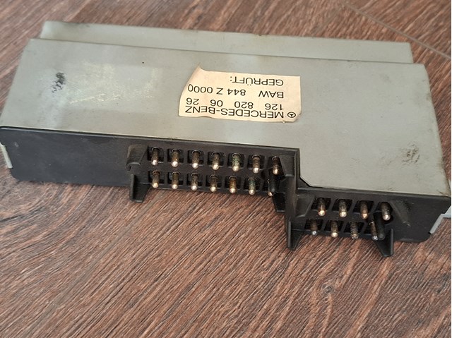 MERCEDES 1268200626 в наличии Львов