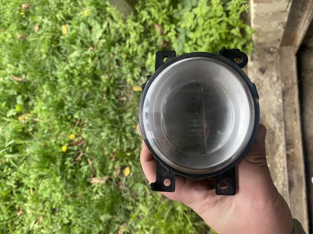 NISSAN 261554GA0B Фара противотуманная левая в наличии Кривой Рог