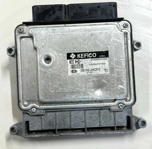 Компьютер двигателя 3910026CF0 HYUNDAI