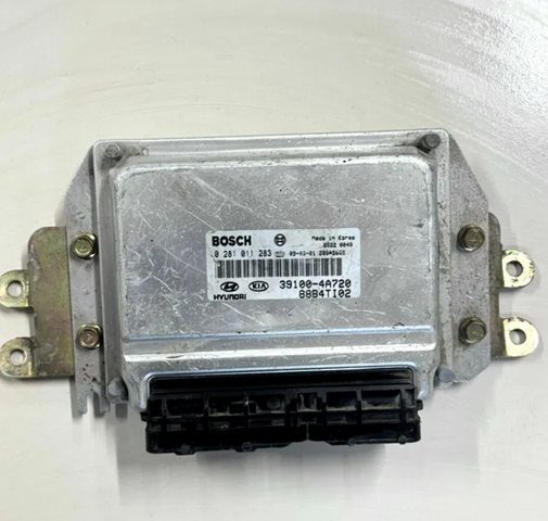 Электронный блок управления двигателем 391004A720 HYUNDAI