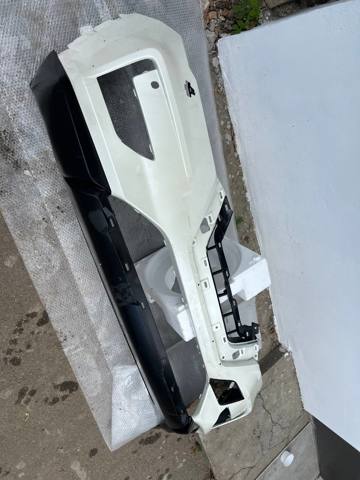 Бампер на авто 620226FL0H NISSAN