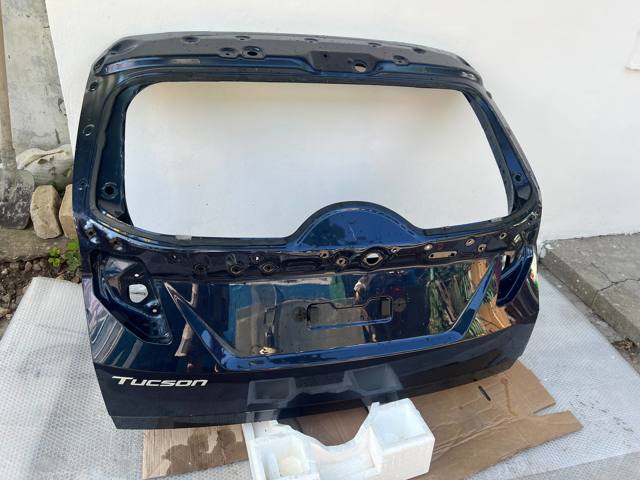 Пятая дверь 72800N7010 HYUNDAI