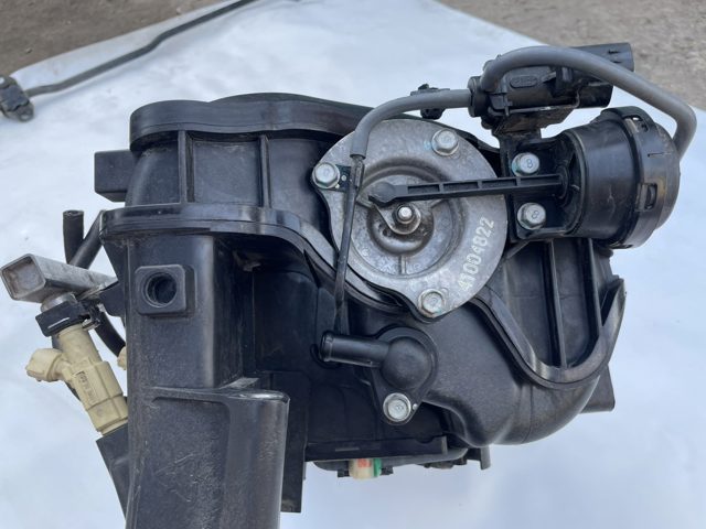 283102G030 HYUNDAI Коллектор впускной купить в Ирпень