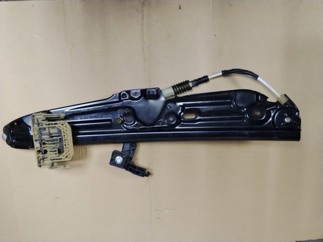 7182121 BMW купить в Киев