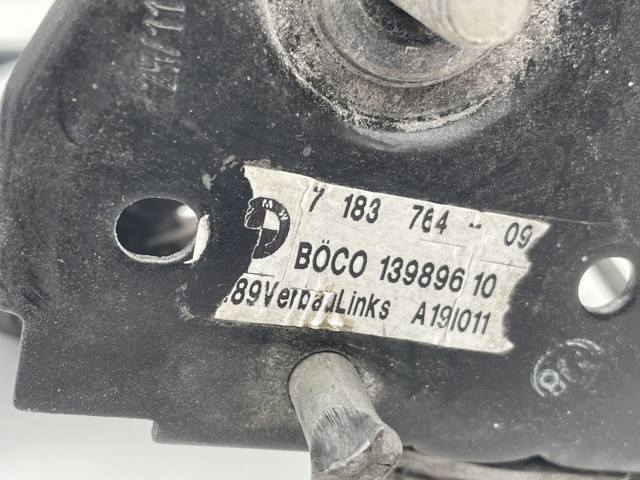 Замок капота, правый 7183764 BMW