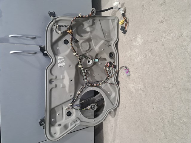 VAG 1Z1837461 Стеклоподъемник передней левой двери в наличии Кривой Рог