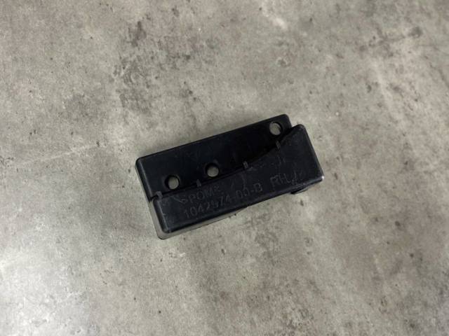 104297400B TESLA купить в Ровно
