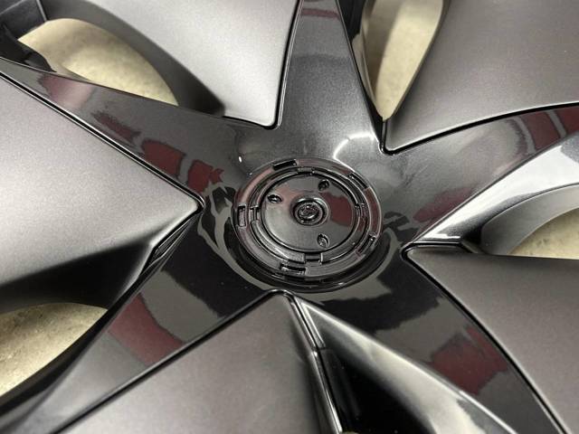 104423199B TESLA Колпак колесного диска купить в Черновцы