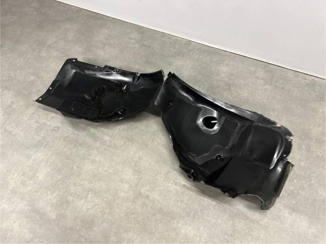 TESLA 108158100C Подкрылок передний левый в наличии Ровно