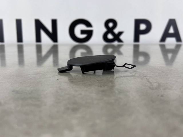 149442600A Заглушка бампера буксировочного крюка задняя купить Николаев
