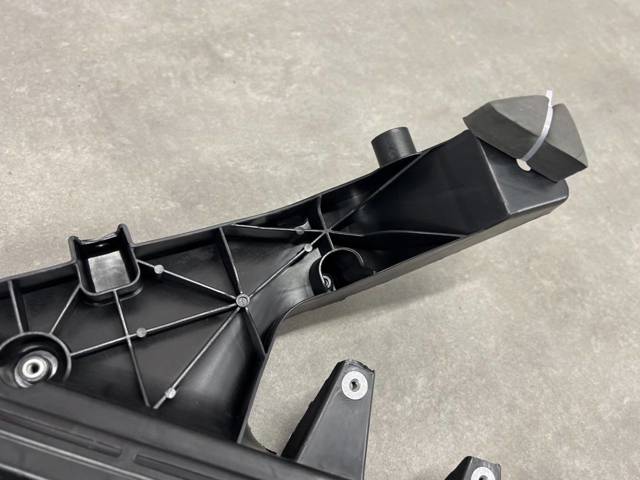 149524500C TESLA Суппорт радиатора в сборе (монтажная панель крепления фар) купить в Запорожье