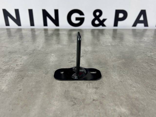 150571200B TESLA Стояк-крюк замка капота купить в Сумы