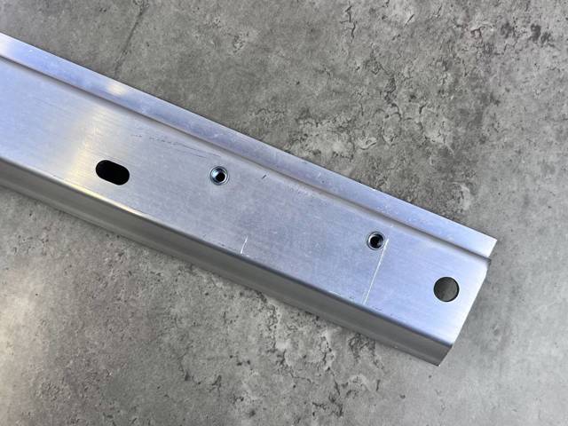 TESLA 151849500B Усилитель передней ниши багажника в наличии Сумы