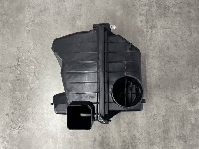 TOYOTA 1781237040 в наличии Николаев