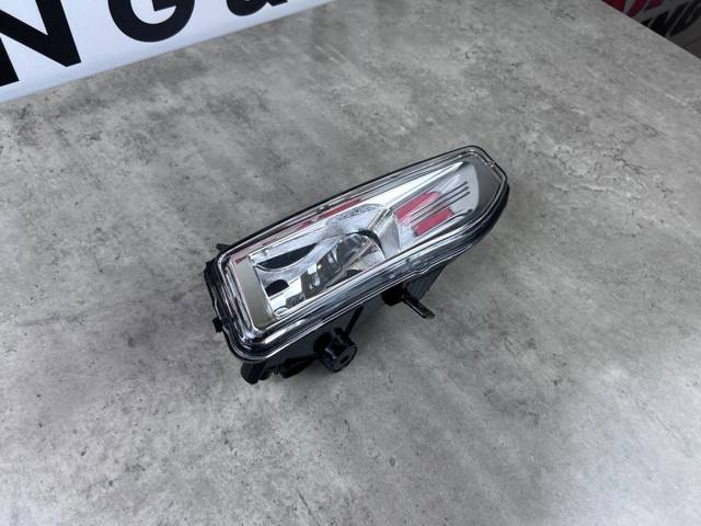 261508995A NISSAN Фара противотуманная правая купить в Львов