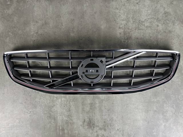 30795039 VOLVO Решетка радиатора купить в Харьков