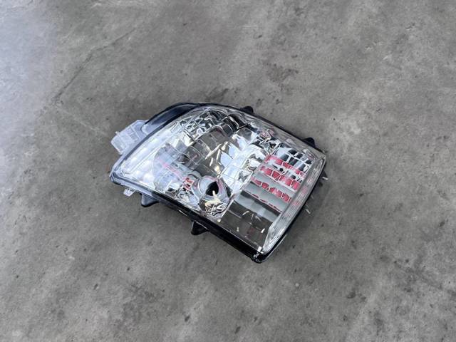 31111813 VOLVO Указатель поворота зеркала левый купить в Харьков