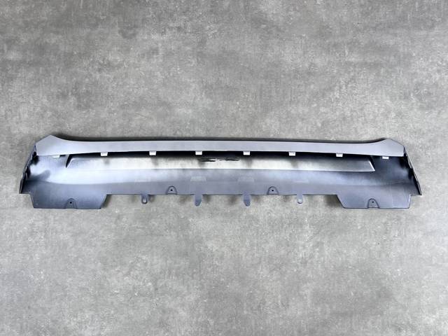 31353383 VOLVO Накладка бампера переднего центральная купить в Каменское