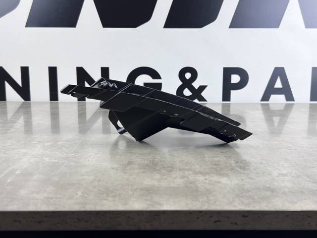 31407959 VOLVO Кронштейн крепления противотуманной фары левой купить в Житомир