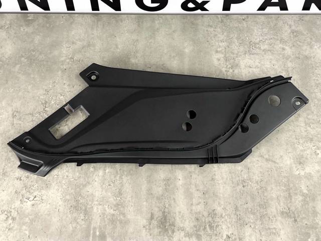 VOLVO 31442733 Уплотнитель капота в наличии Ужгород