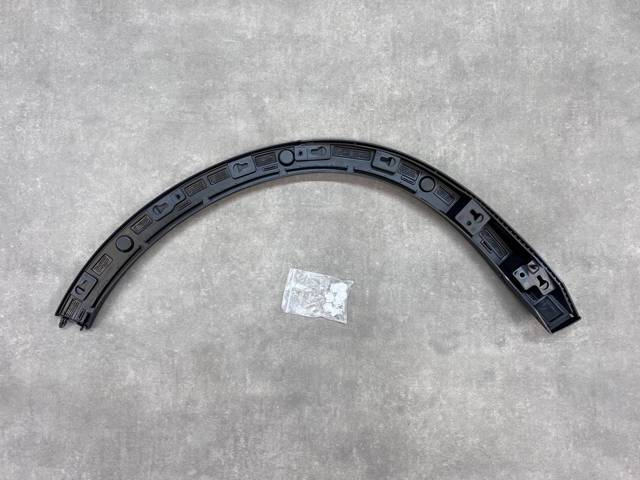 31448328 VOLVO Расширитель (накладка) арки заднего крыла левый купить в Черновцы