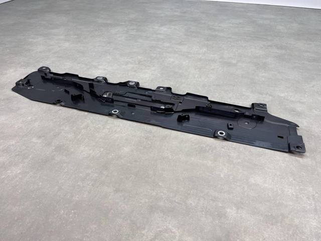 31497613 VOLVO Защита днища левая купить в Черкассы