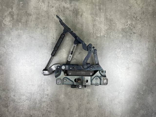 41007270883 BMW Петля капота левая купить в Черновцы