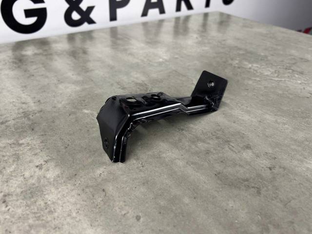 41007492368 BMW Кронштейн крыла заднего купить в Харьков