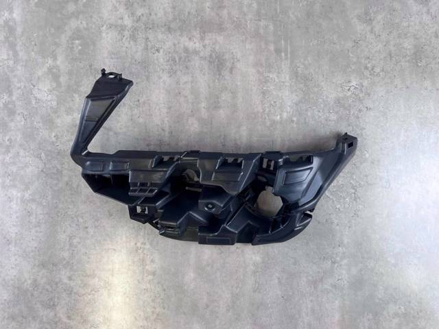 BMW 51117212955 Кронштейн бампера переднего левый в наличии Кривой Рог