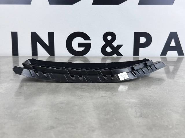 BMW 51117303755 Решетка бампера переднего левая в наличии Киев